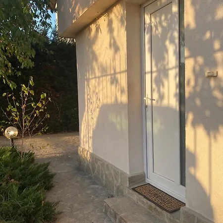 Luxury Seaside With Jacuzzi & Garden - Varna