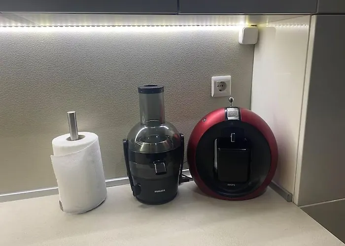 Tatil Evi Luxury Seaside With Jacuzzi & Garden -