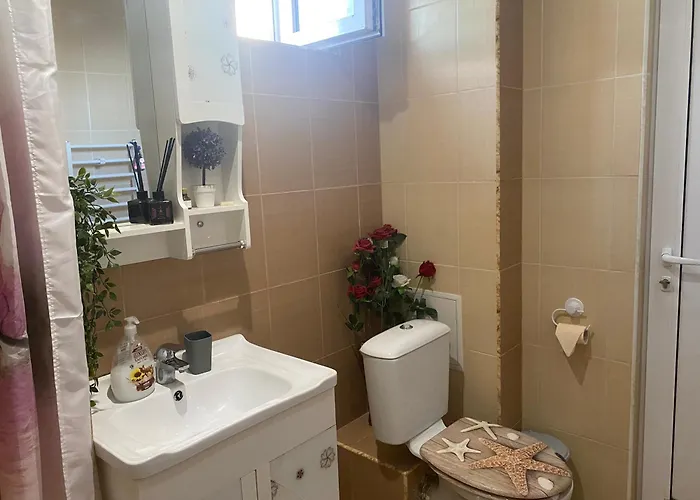 Tatil Evi Luxury Seaside With Jacuzzi & Garden -