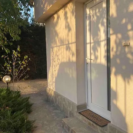 Luxury Seaside With Jacuzzi & Garden - * Varna