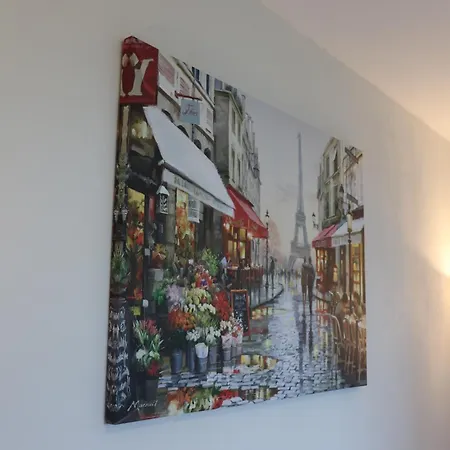 Luxury Seaside With Jacuzzi & Garden -