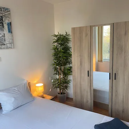 Holiday home Luxury Seaside With Jacuzzi & Garden -