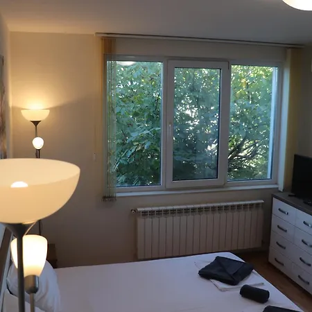 Holiday home Luxury Seaside With Jacuzzi & Garden - Varna