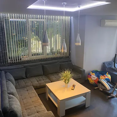Holiday home Luxury Seaside With Jacuzzi & Garden -